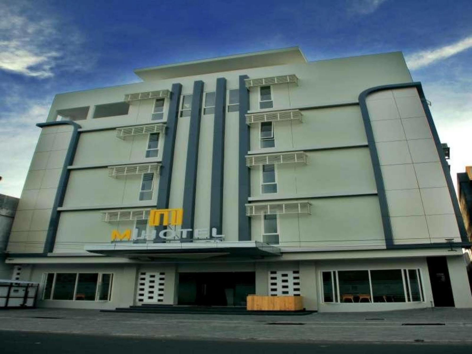 M Hotel Mataram Exteriör bild
