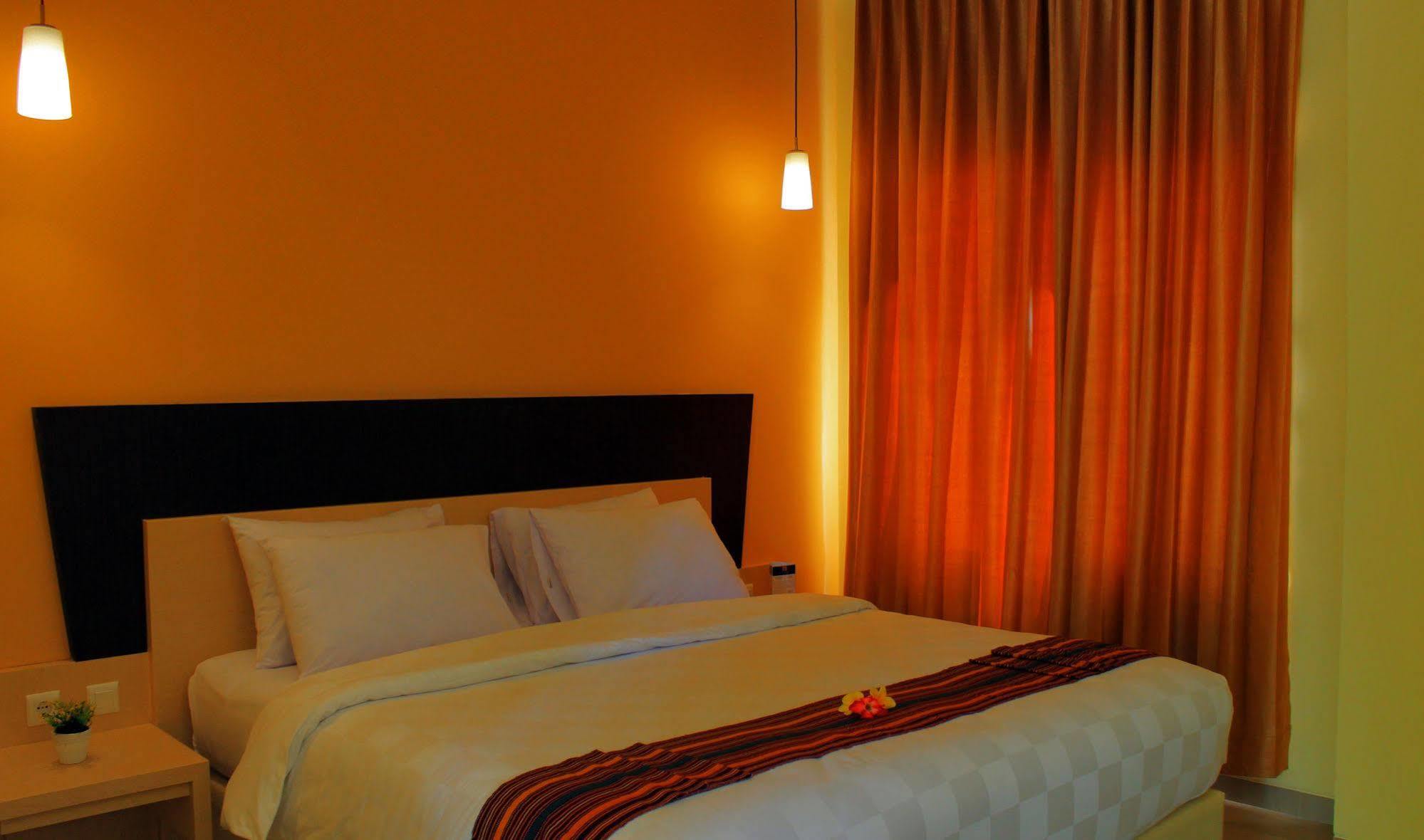M Hotel Mataram Exteriör bild